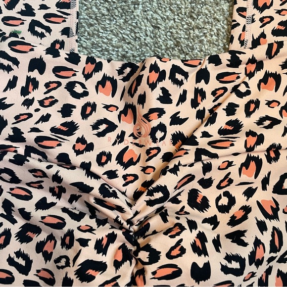 NWT RYDERWEAR ADAPT HIGH WAISTED SCRUNCH LEGGINGS - Picture 2 of 7